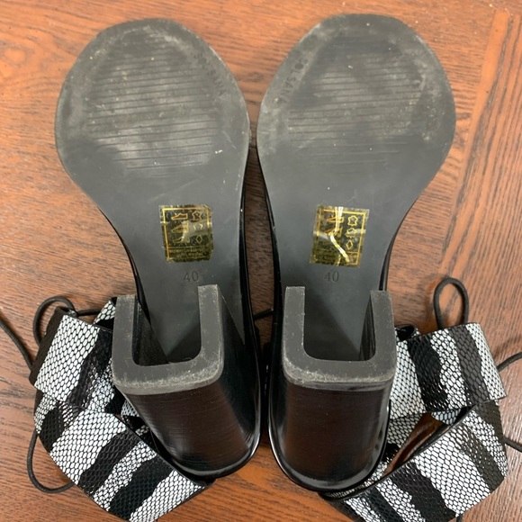 SOL SANA Chuck II Heel in Black & White Snakeskin 40 9 - Picture 10 of 11